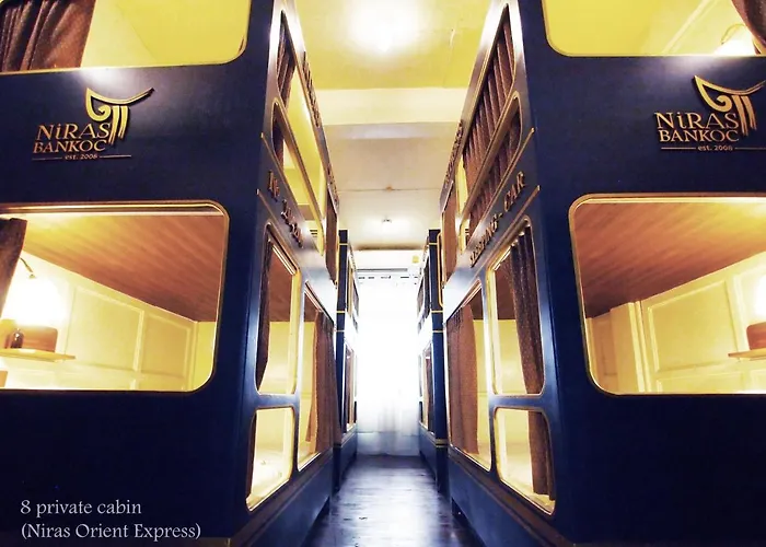 Niras Bankoc Hostel *